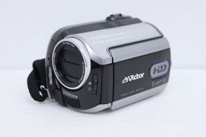 ビクタービデオカメラ GZ-MG275