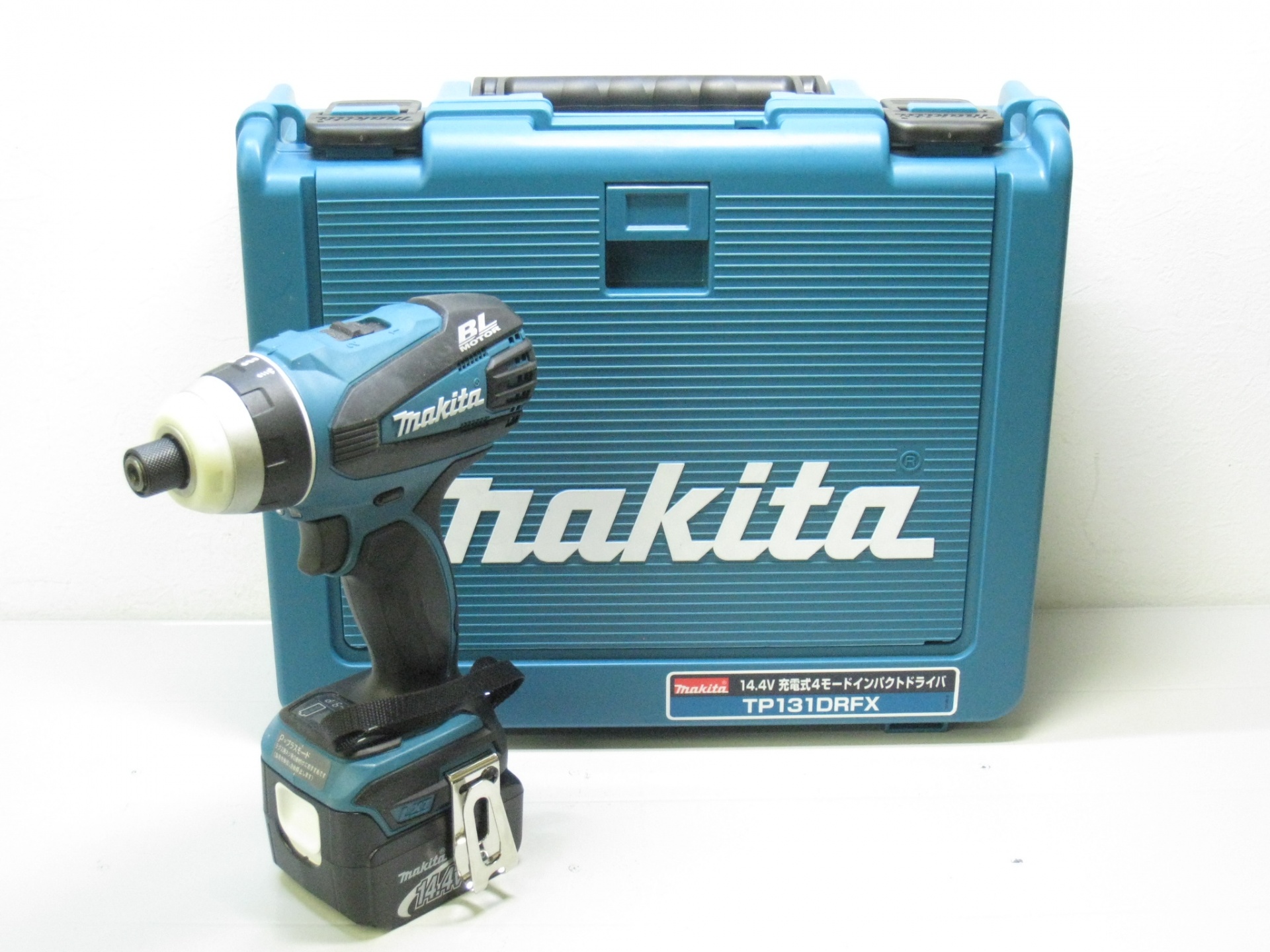 makita マキタ 充電式4モードインパクトドライバ TP131DRFX 電動工具買取強化中 | 香川県高松市の工具買取・販売に強い