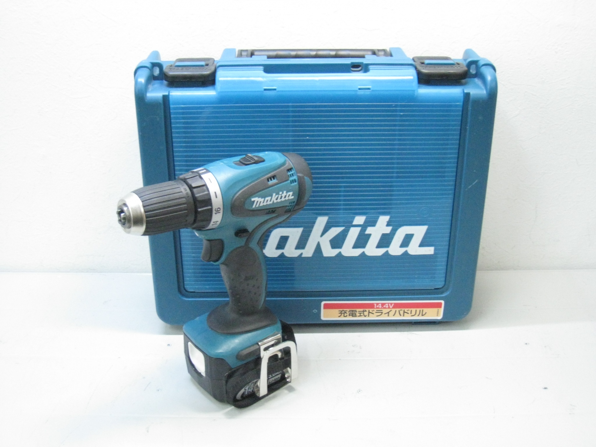 makita(マキタ):10.8V 充電式ドライバドリル フルセット 青 1台 DF030DWX マキタ 10.8V 充電式ドライバドリル